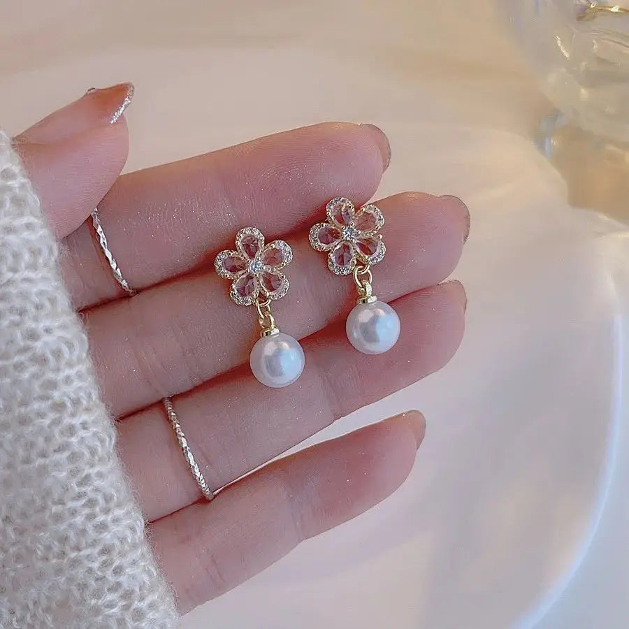 Rhinestone Flower Stud Earrings