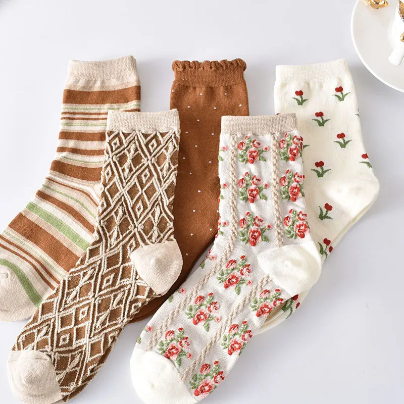 5 Pairs/ Lot Dreamlikelin Woman Socks Harajuku Retro Embroidery Spring 3D Knitting Flowers Embossed Print Lolita Christmas Gift