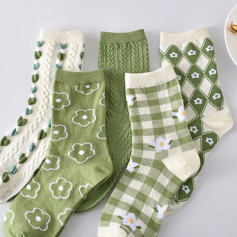 5 Pairs/ Lot Dreamlikelin Woman Socks Harajuku Retro Embroidery Spring 3D Knitting Flowers Embossed Print Lolita Christmas Gift