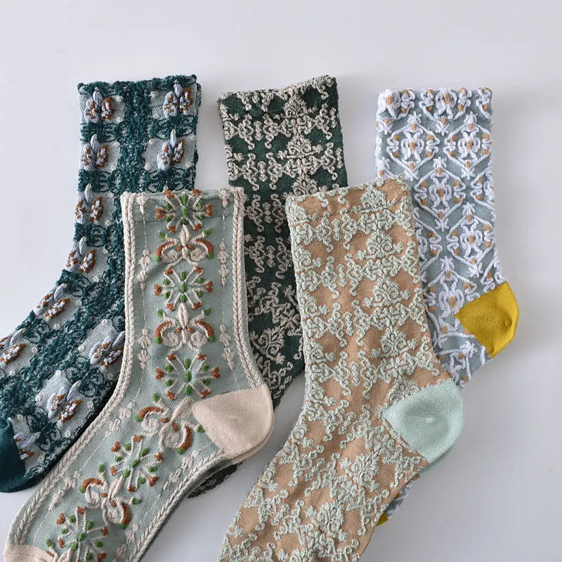 5 Pairs/ Lot Dreamlikelin Woman Socks Harajuku Retro Embroidery Spring 3D Knitting Flowers Embossed Print Lolita Christmas Gift