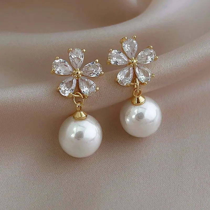 Rhinestone Flower Stud Earrings
